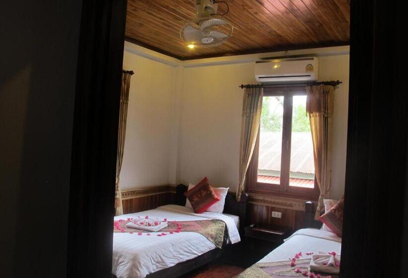 غرفة سوبيريور, Golden Lotus Place