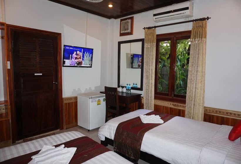 غرفة قياسية, Golden Lotus Place