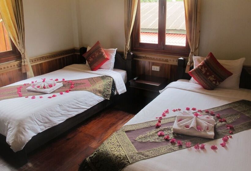 غرفة سوبيريور, Golden Lotus Place