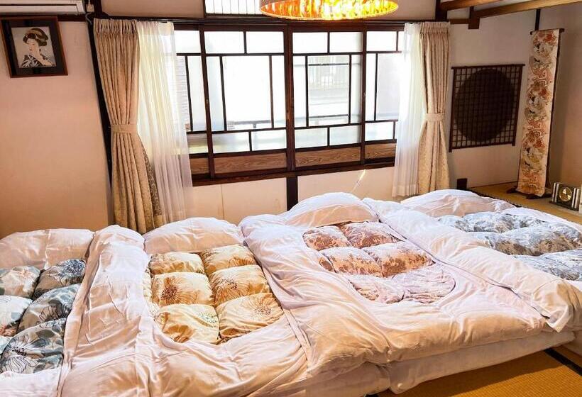 غرفة عائلية, Guesthouse Hana Nishijin