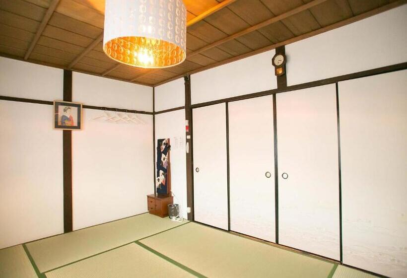 منزل 3 غرف نوم, Guesthouse Hana Nishijin