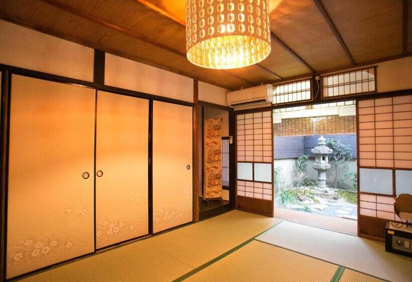 منزل 3 غرف نوم, Guesthouse Hana Nishijin