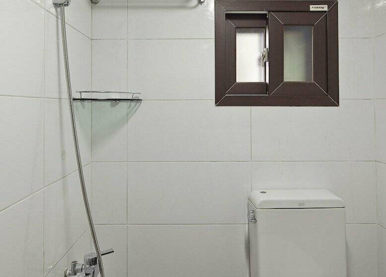 Quarto Estandar, Jiwoljang Guest House