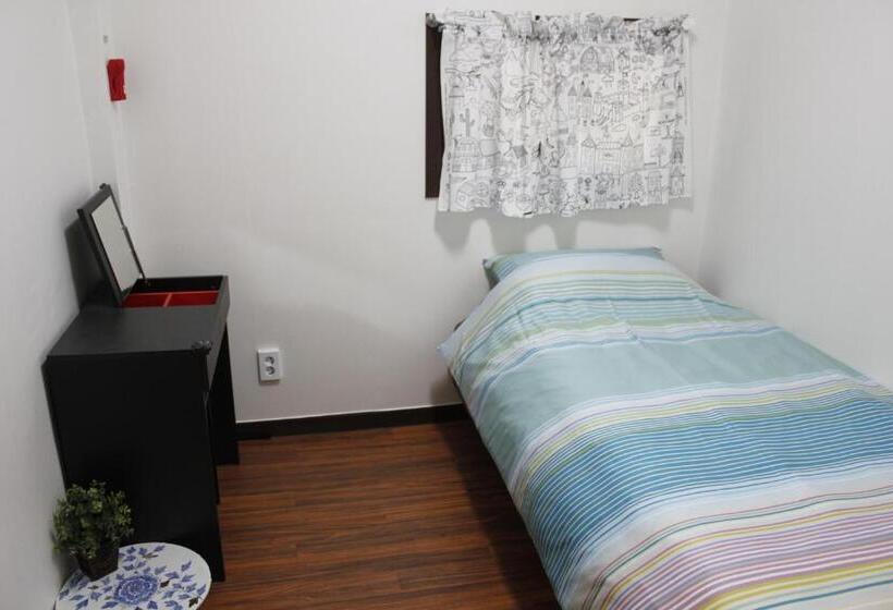 غرفة قياسية, Jiwoljang Guest House
