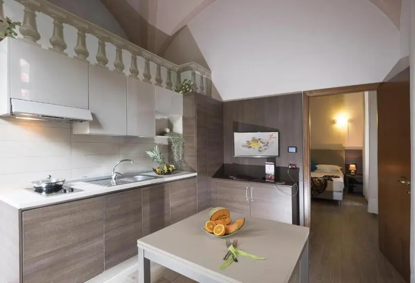 آپارتمان 1 خوابه با تراس, Residence Caffé Savona