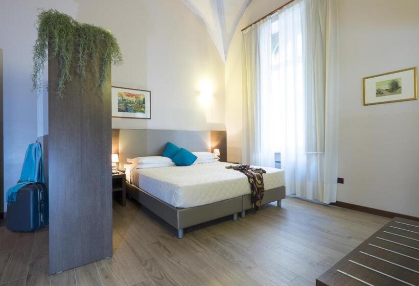 带1个卧室的带阳台的公寓, Residence Caffé Savona