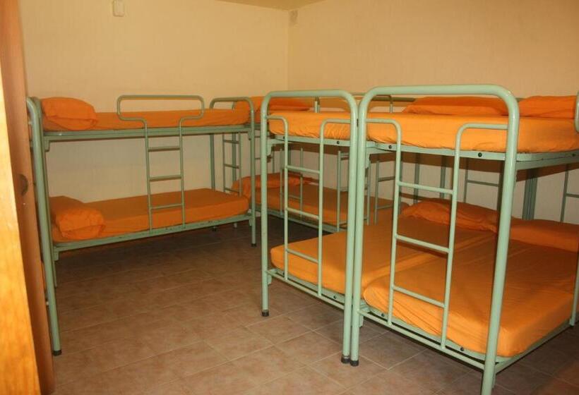 חדר משפחתי, Alberg Casa De Colònies Ridolaina