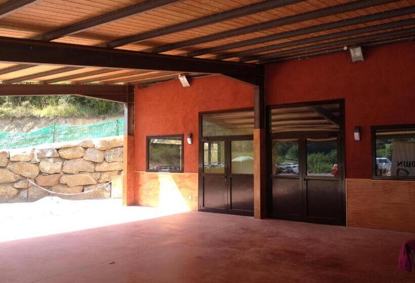 חדר משפחתי, Alberg Casa De Colònies Ridolaina