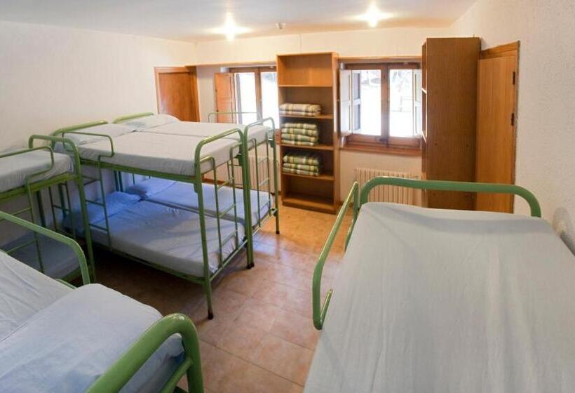 חדר משפחתי, Alberg Casa De Colònies Ridolaina