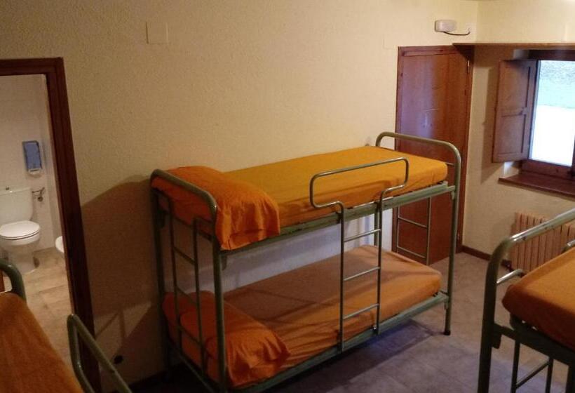 Семейный Номер, Alberg Casa De Colònies Ridolaina