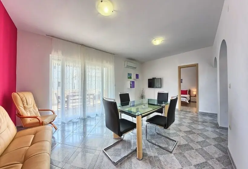 １ベッドルームのコンフォーとアパートメント, Apartments Cvita Holiday