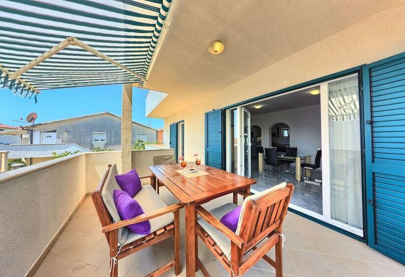 带1个卧室的舒适公寓, Apartments Cvita Holiday