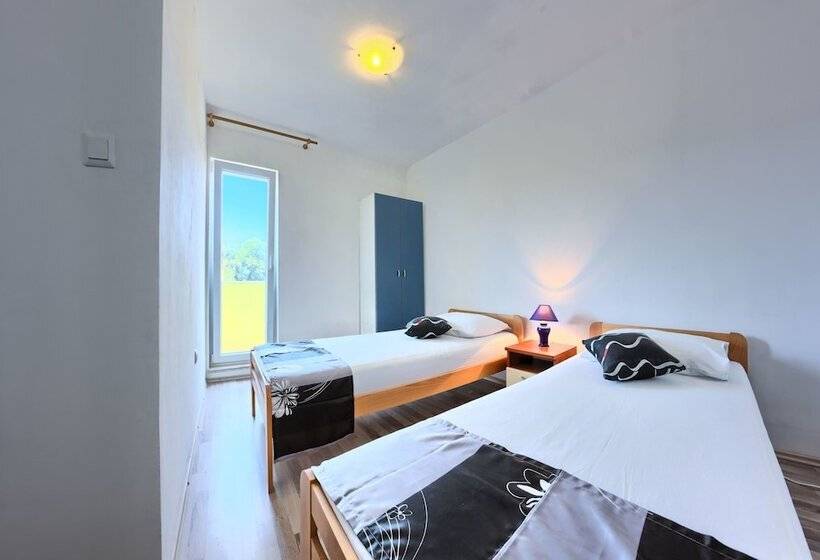 带4个卧室的公寓, Apartments Cvita Holiday