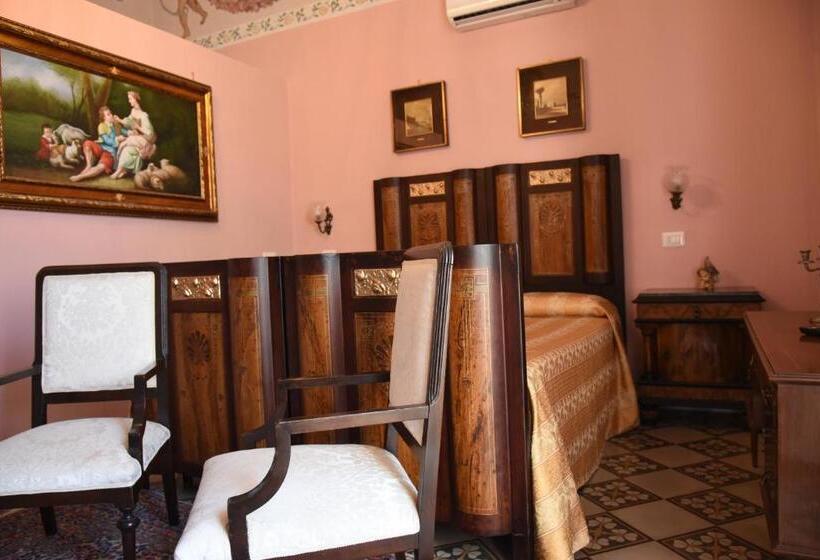 带阳台的豪华间, Antico Palazzo Spinola