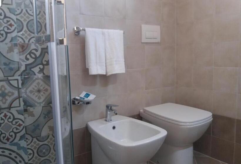 带阳台基本间, Antico Palazzo Spinola