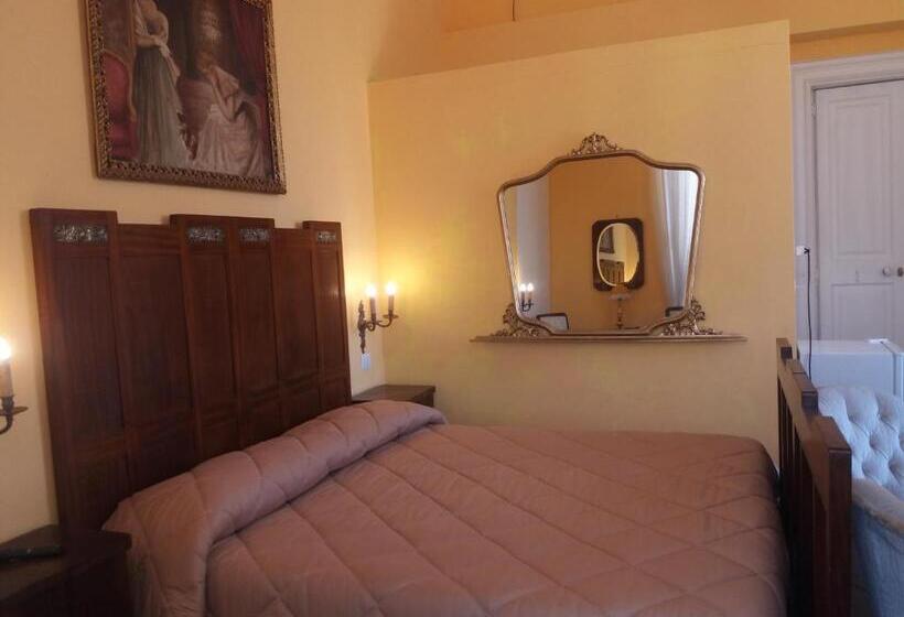 带海景的高档三人间, Antico Palazzo Spinola