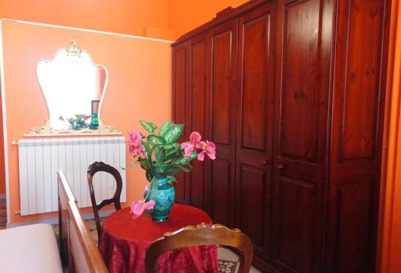 豪华三人间, Antico Palazzo Spinola