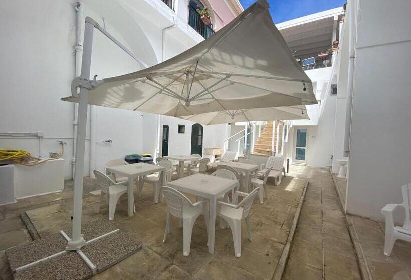 舒适三人间, Antico Palazzo Spinola