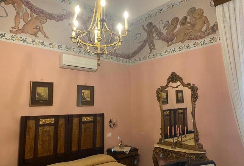 带阳台的豪华间, Antico Palazzo Spinola