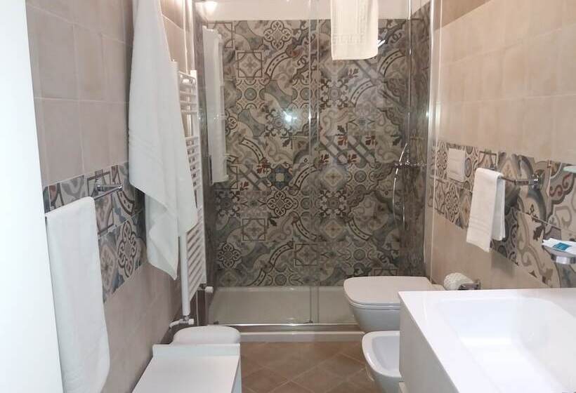 带阳台的豪华间, Antico Palazzo Spinola