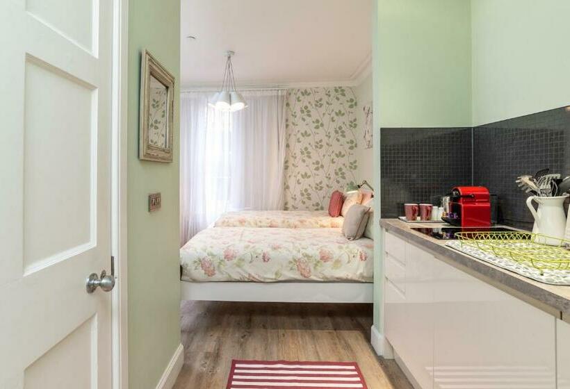 חדר סטנדרט, Haymarket Apartments