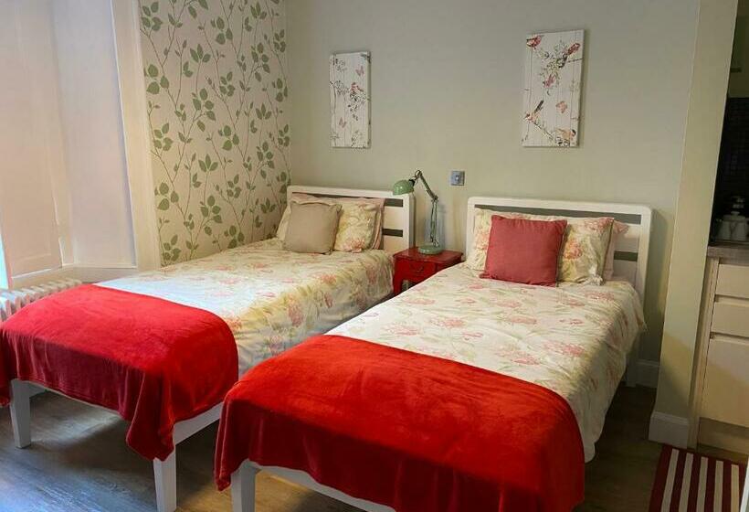 חדר סטנדרט, Haymarket Apartments