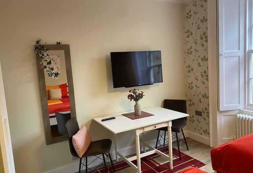 חדר סטנדרט, Haymarket Apartments