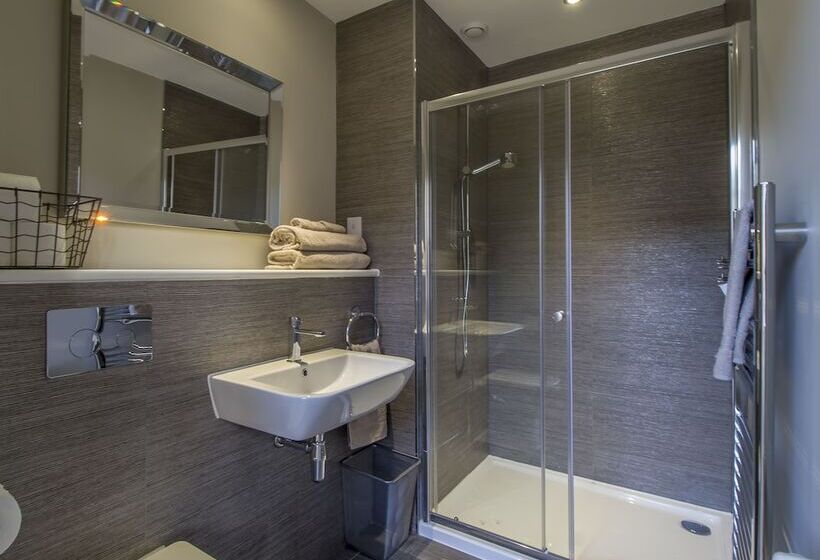 סוויטת ג'וניור, Haymarket Apartments