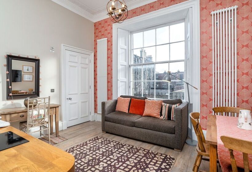 סוויטת ג'וניור, Haymarket Apartments