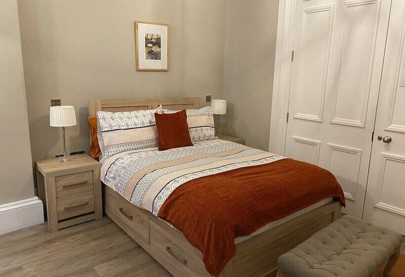 סוויטת ג'וניור, Haymarket Apartments