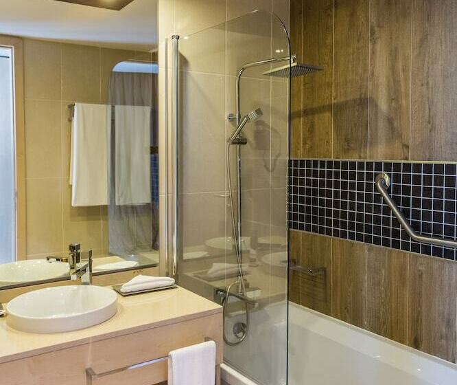 اتاق سوپریور, Azalai Hôtel Abidjan