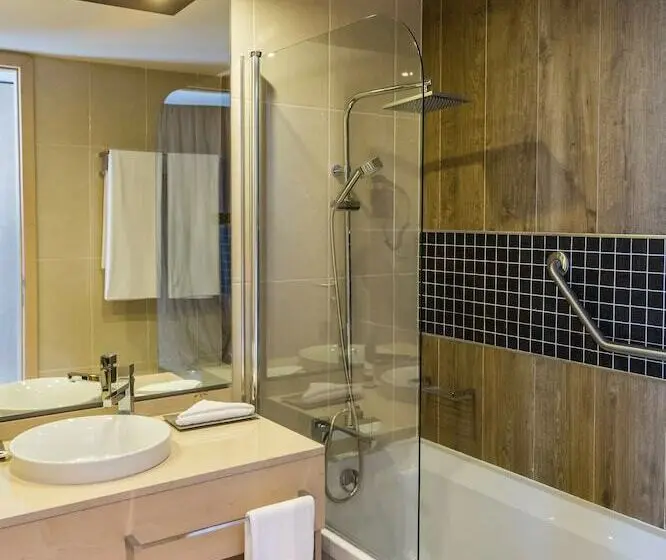 اتاق سوپریور, Azalai Hôtel Abidjan