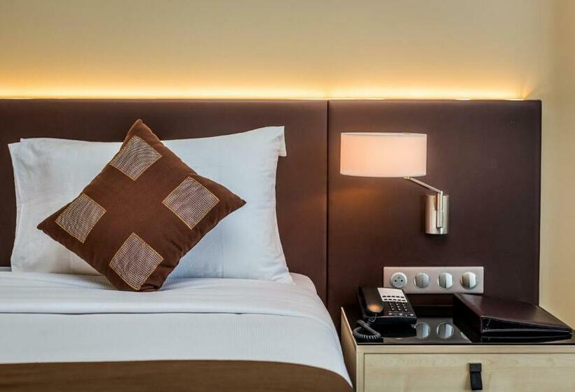 اتاق استاندارد, Azalai Hôtel Abidjan