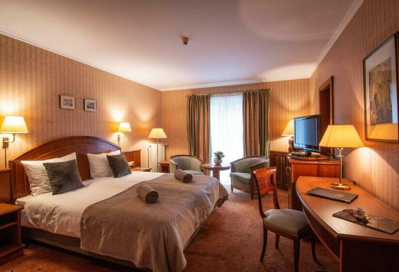 اتاق استاندارد, Domaine De La Forêt