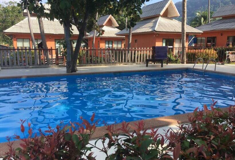 プールの見えるデラックスルーム, Lanta Cottage   Sha Plus