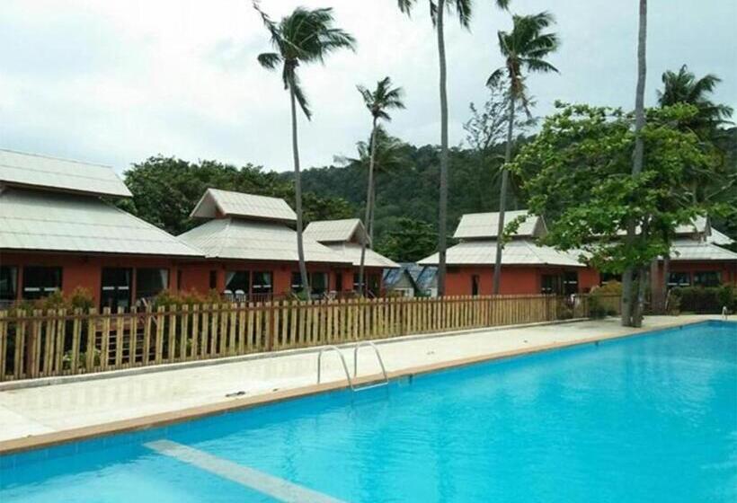 プールの見えるデラックスルーム, Lanta Cottage   Sha Plus