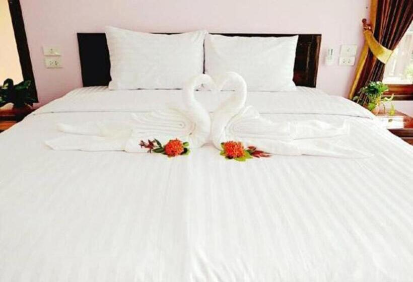 Шале Deluxe 1 Спальня, Lanta Cottage Sha Plus