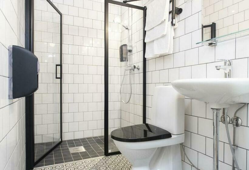 اتاق استاندارد یک نفره, Li Ville