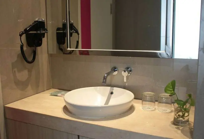 デラックスルーム, Mercure Jayapura