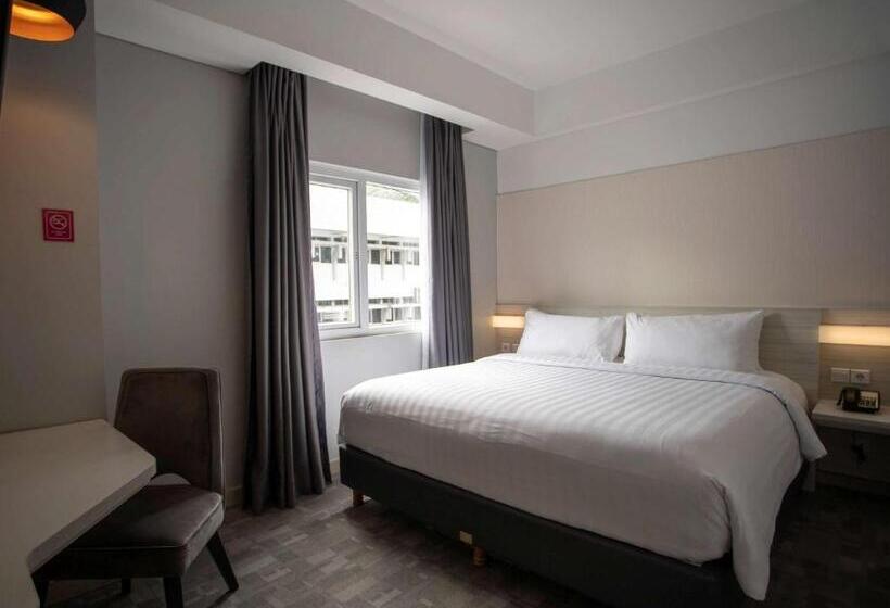 带双人大床的行政管理套房, Mercure Jayapura