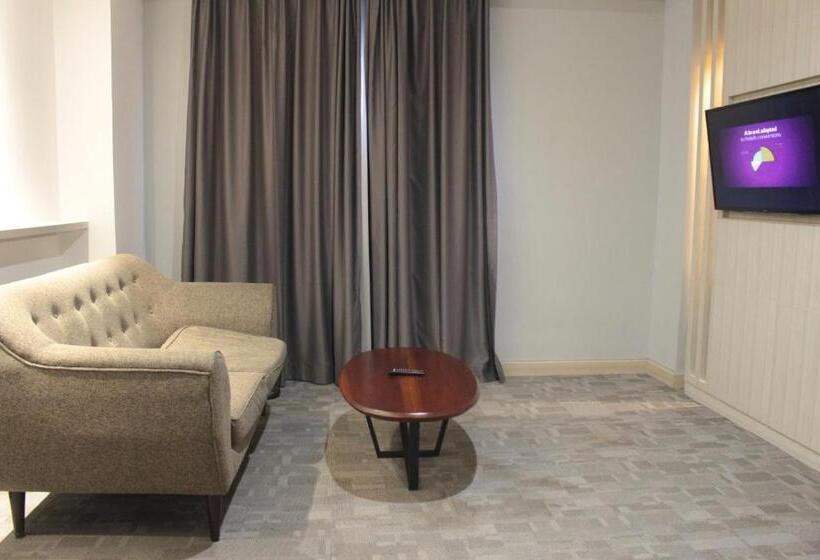 带双人大床的行政管理套房, Mercure Jayapura