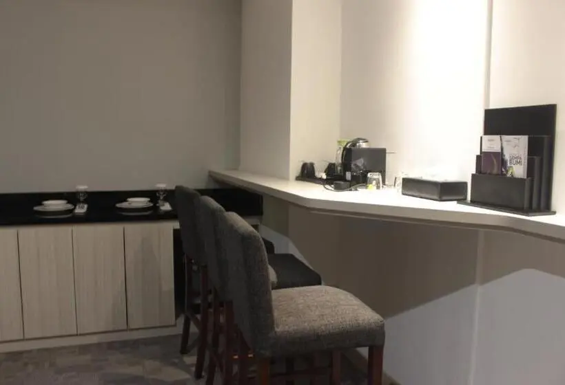 キングサイズベッドのエクゼクティブ, Mercure Jayapura