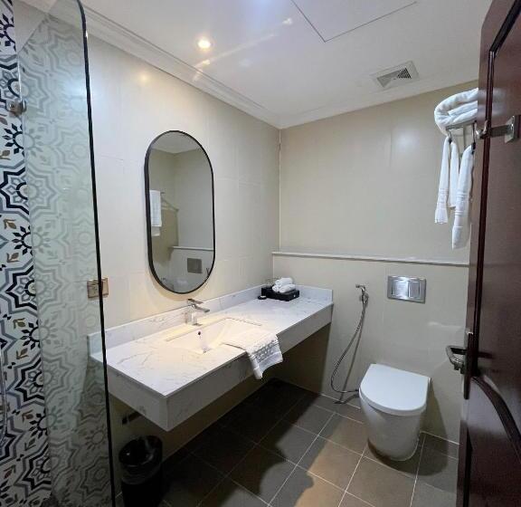 اتاق لوکس سه تخته, Paracel Danang