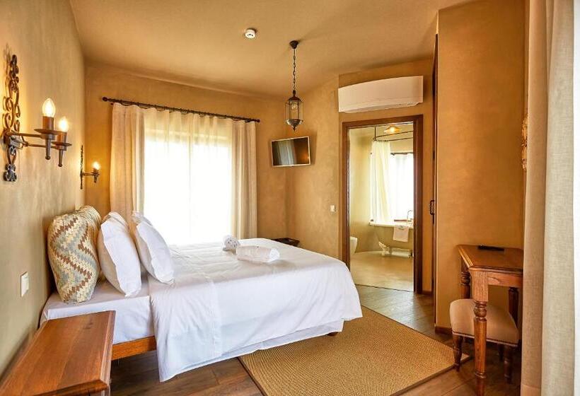 Номер Deluxe Вид на Море, Silver Coast Beach Residence