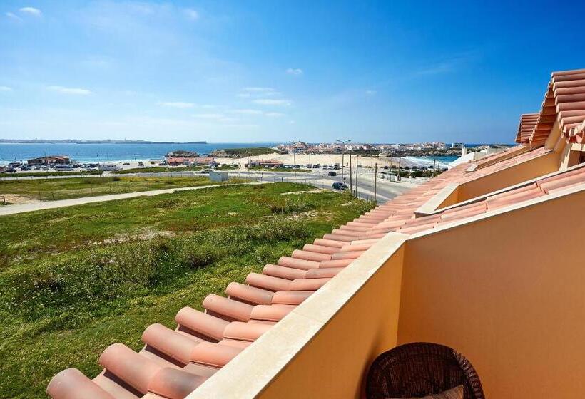 バルコニー付きスタンダードルーム, Silver Coast Beach Residence