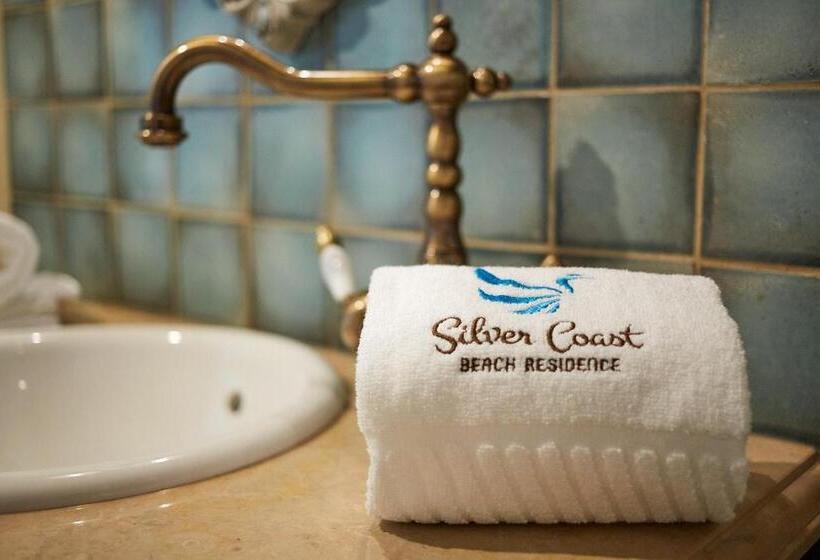 バルコニー付きスタンダードルーム, Silver Coast Beach Residence