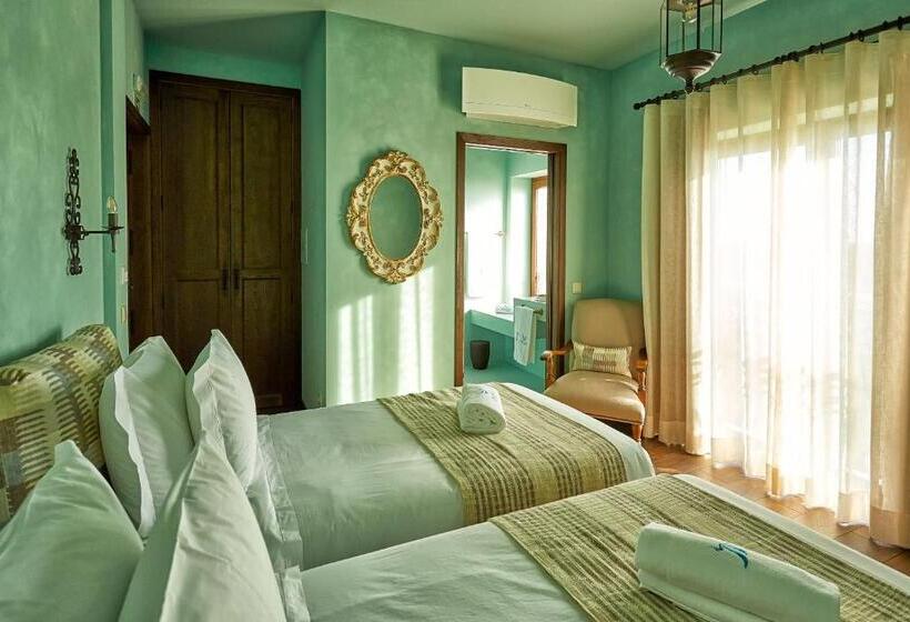 オーシャンビュースタンダードルーム, Silver Coast Beach Residence