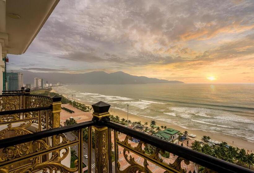 سوییت با چشمانداز دریا, Paracel Danang