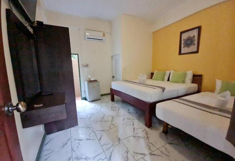 디럭스 룸 킹사이즈 침대, 88 Backpackers Hua Hin