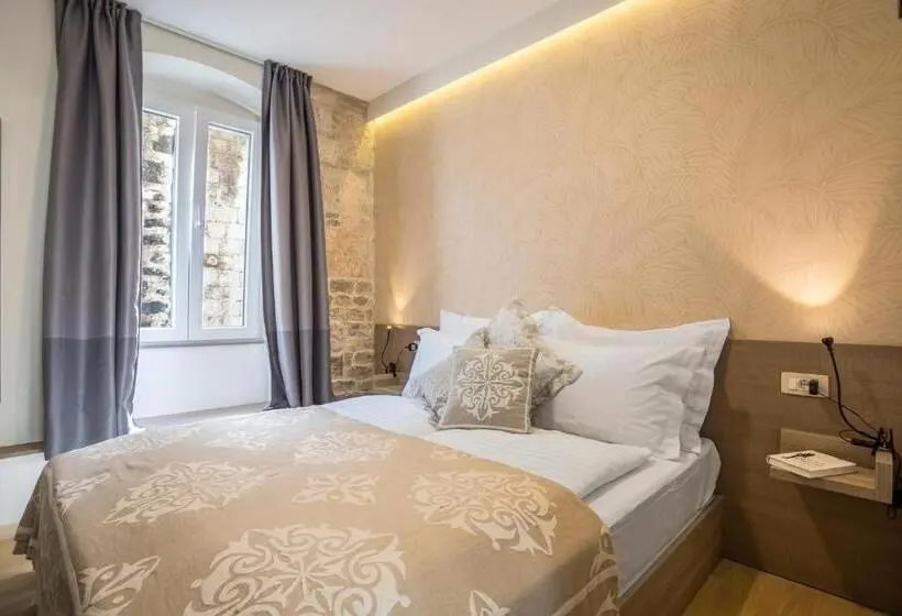 اتاق استاندارد, Centro Di Centri Rooms